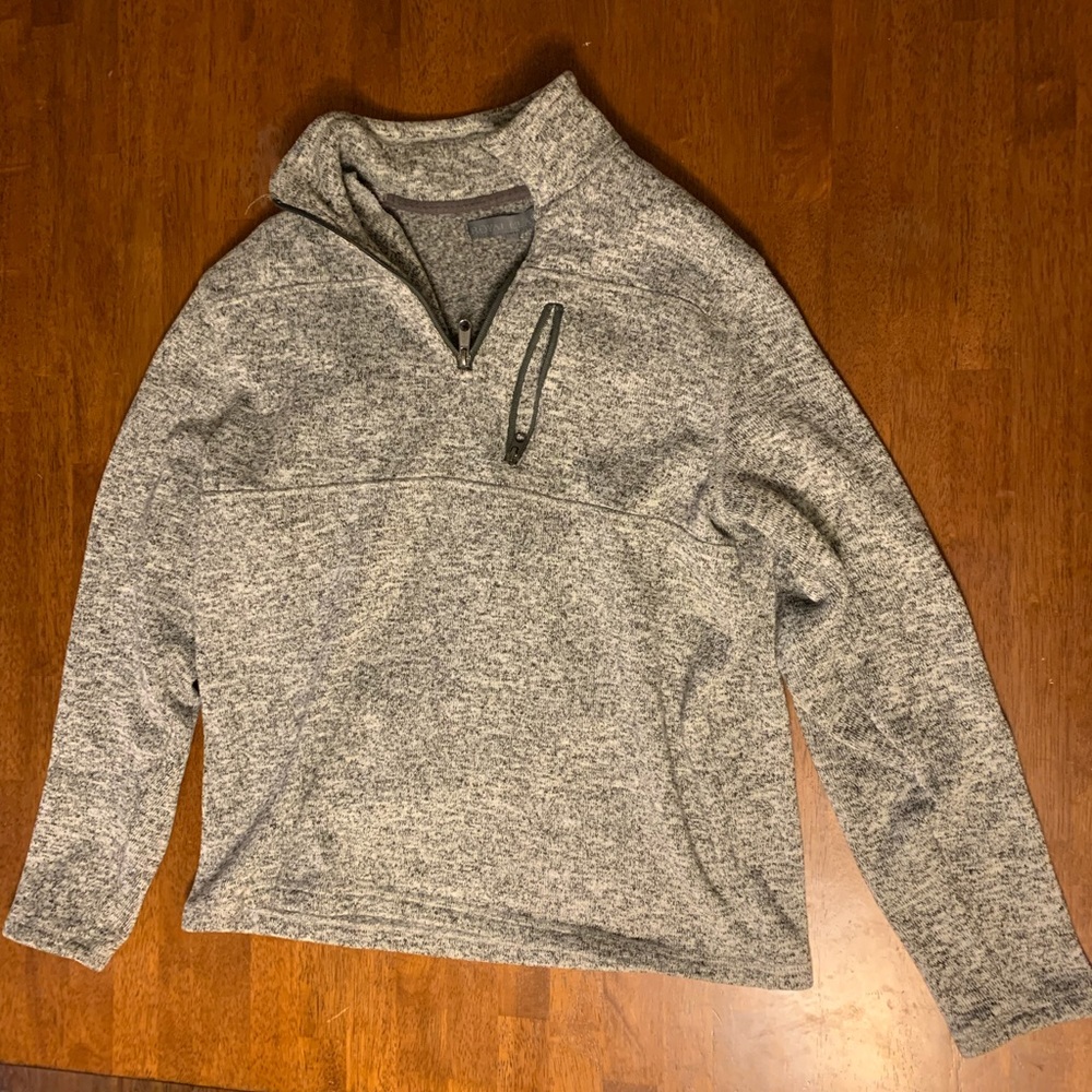 Unisex. Royal Classic Half Zip Sweater. Large